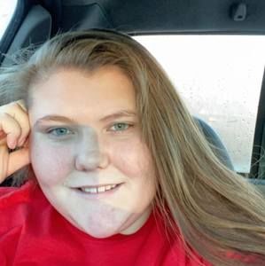 Meet your Posher, Karlyn